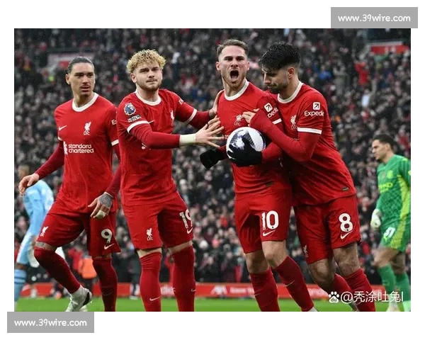 榜首易主深度解析足球俱乐部排名变动，下赛季悬念迭起！