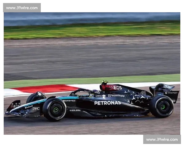 这不是演习!F1电竞公开赛,真正的赛车较量 这不是演习!F1电竞公开赛,真正的赛车较量